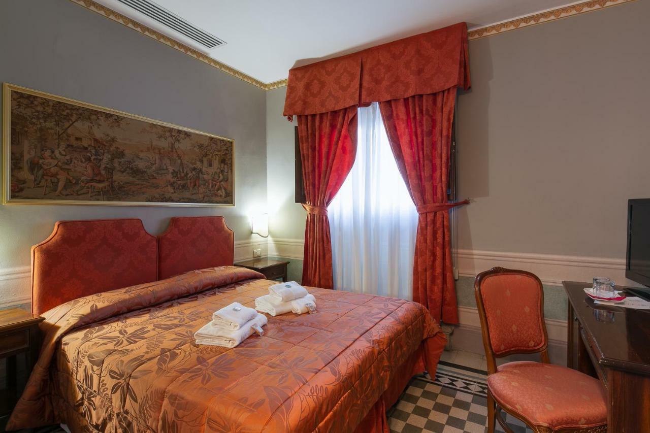 I Portici Hotel - Residenza D'Epoca Arezzo Eksteriør bilde